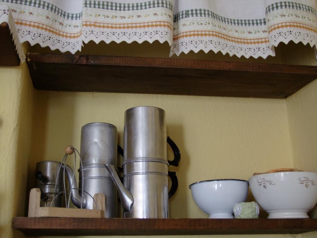 Casa Branzele Panzió Trezzo Tinella Kültér fotó